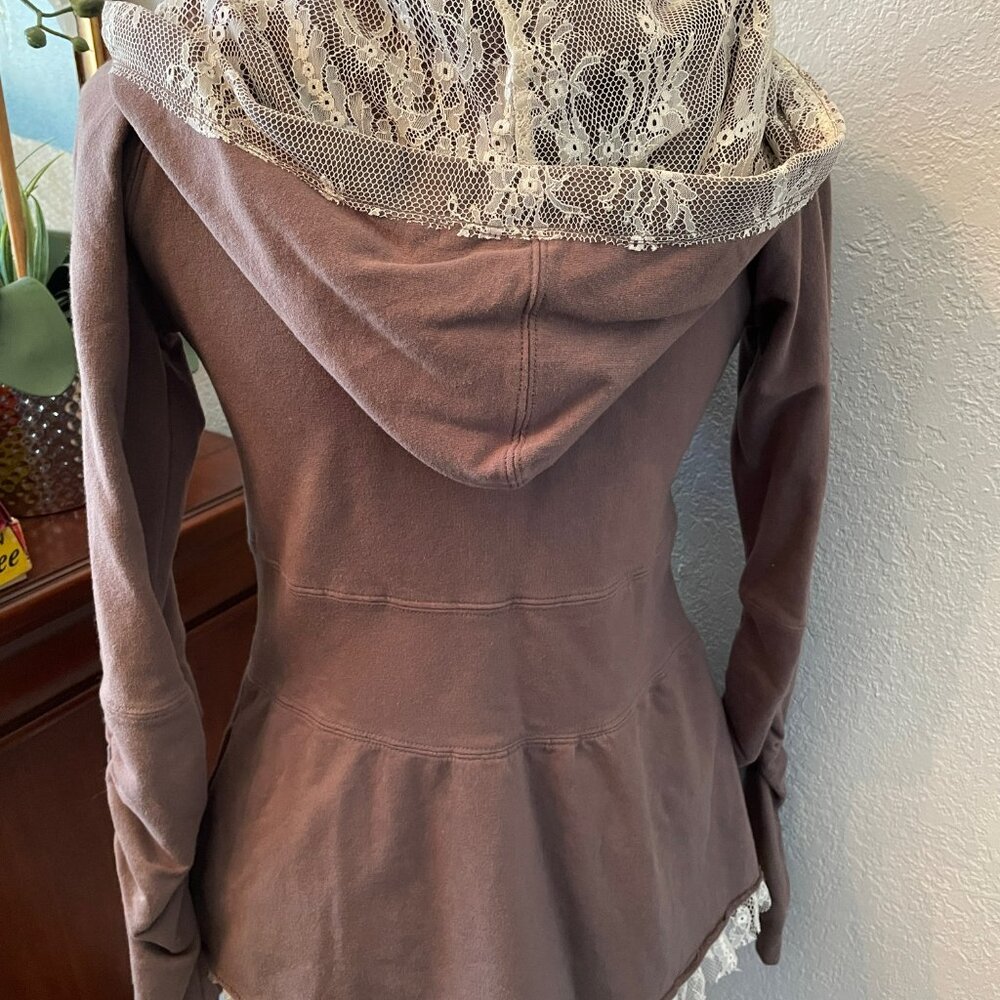 hoodie - Picture 3 of 3